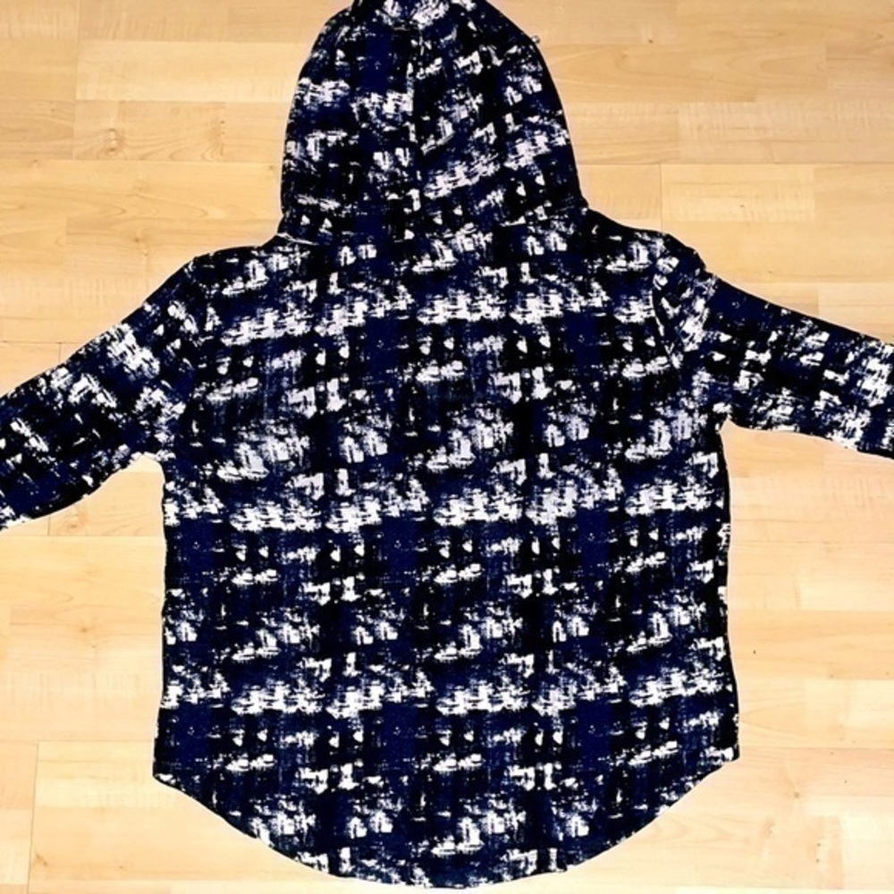 Threads 4 thought longsleeve pullover hoodie S black blue white gently preloved - Picture 3 of 8